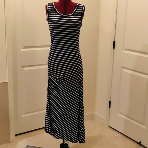 Max Studio Dresses & Skirts - New! Max studio navy sleeveless striped dress Sz XLP Retro Y2k Minimalist Trendy